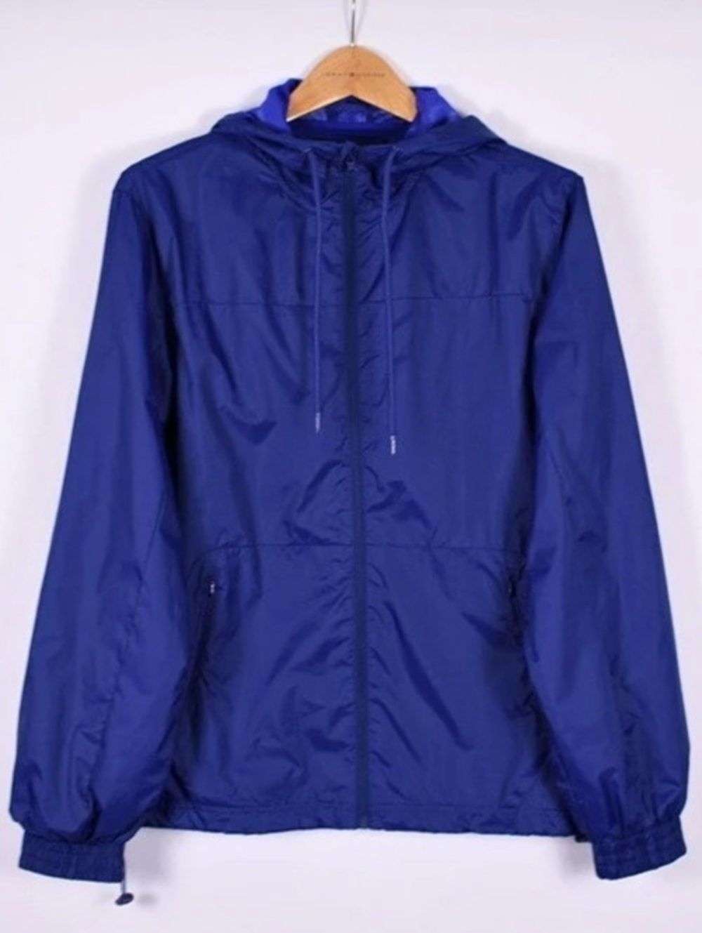 Outdoor Life Men’s Medium Blue Hooded Nylon Windbreaker Jacket